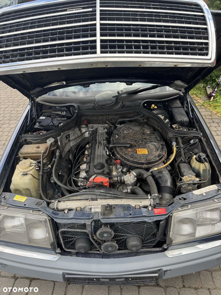 Mercedes-Benz W124 (1984-1993) - 4
