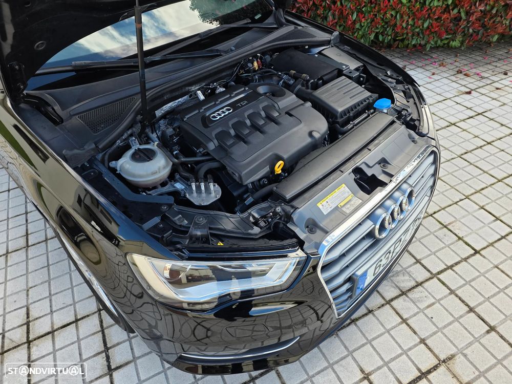 Audi A3 Sportback 1.6 TDI Advance Ultra - 27