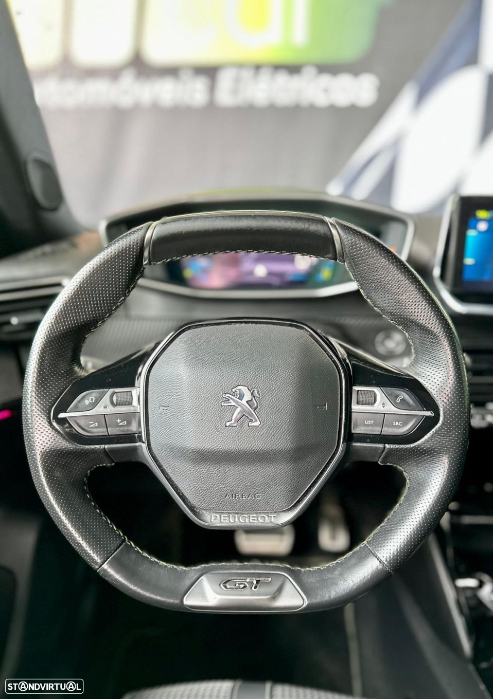 Peugeot e-2008 50 kWh GT - 14
