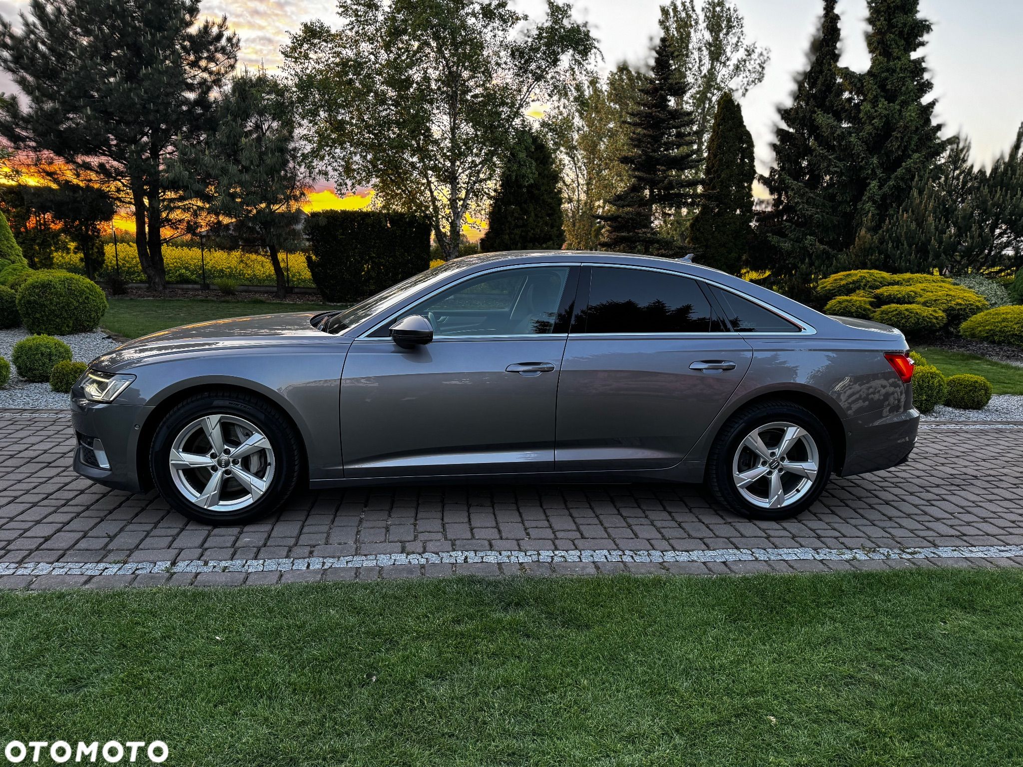 Audi A6 - 1