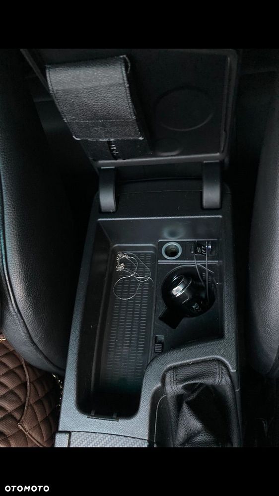 BMW Seria 3 318d - 18