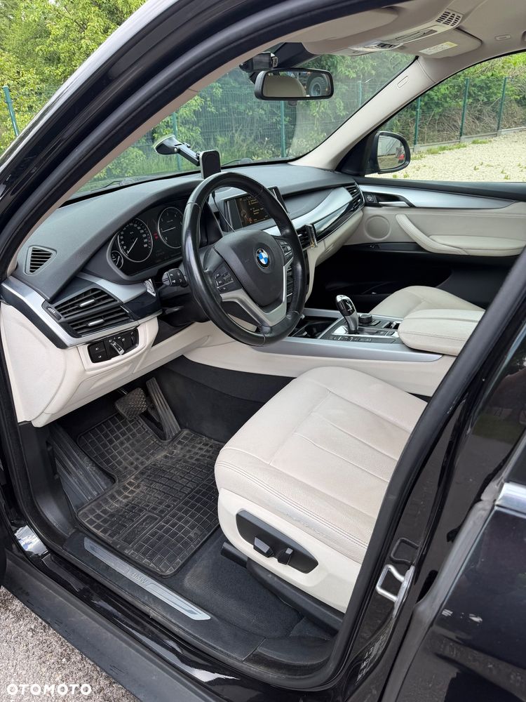 BMW X5 xDrive25d - 8