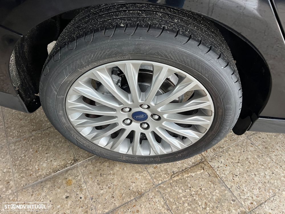 Ford Focus SW 1.6 TDCi Titanium Best - 16