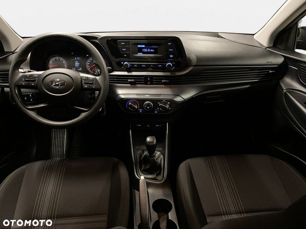 Hyundai i20 - 16