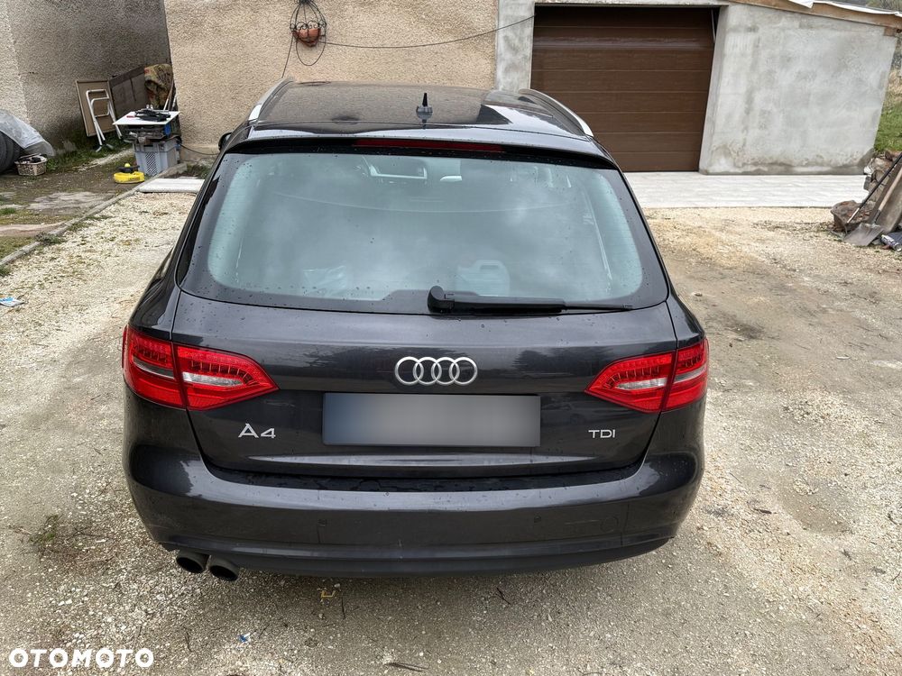 Audi A4 Avant 2.0 TDI - 4