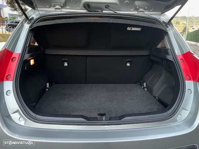 Toyota Auris 1.4 D-4D ACtive+AC - 24