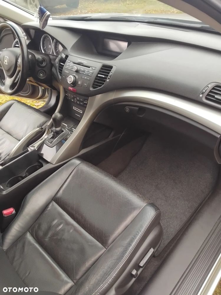 Honda Accord 2.4 Executive - 3