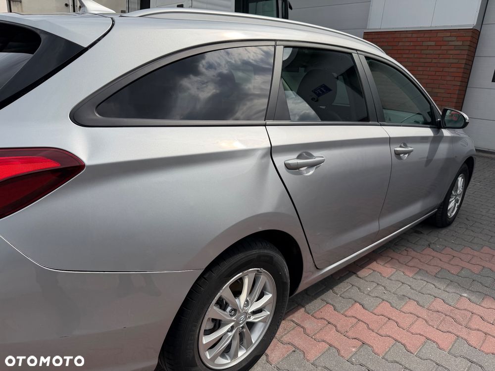 Hyundai i30 1.0 T-GDI Modern - 12