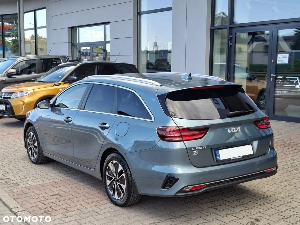 Kia Ceed 1.5 T-GDI Tribute - 4