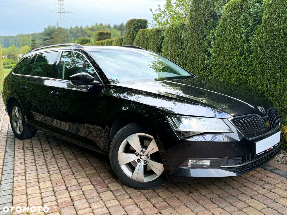Skoda Superb 2.0 TDI DSG Ambition - 11