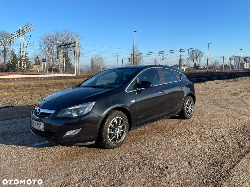 Opel Astra 1.4 T Sport - 1