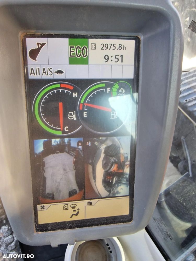 Hitachi ZX225-6, 26,2t, 2021, 2.976h, COMPACT. CUPLA RAPIDA, cupa NOUA, camera spate si laterale, lant 90% ok doar 300h mars, consum mediu 11l/h, ad sapare 7m, motor Isuzu, produs in JAPONIA, revizia efectuata, scaun cu incalzire,CA NOU, PROMOTIE 113.900 EUR - 11