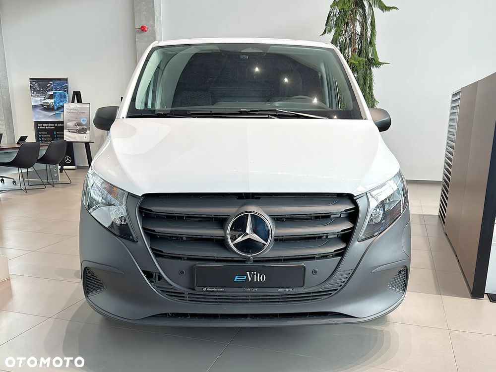 Mercedes-Benz eVito 112 Furgon Długi - 6