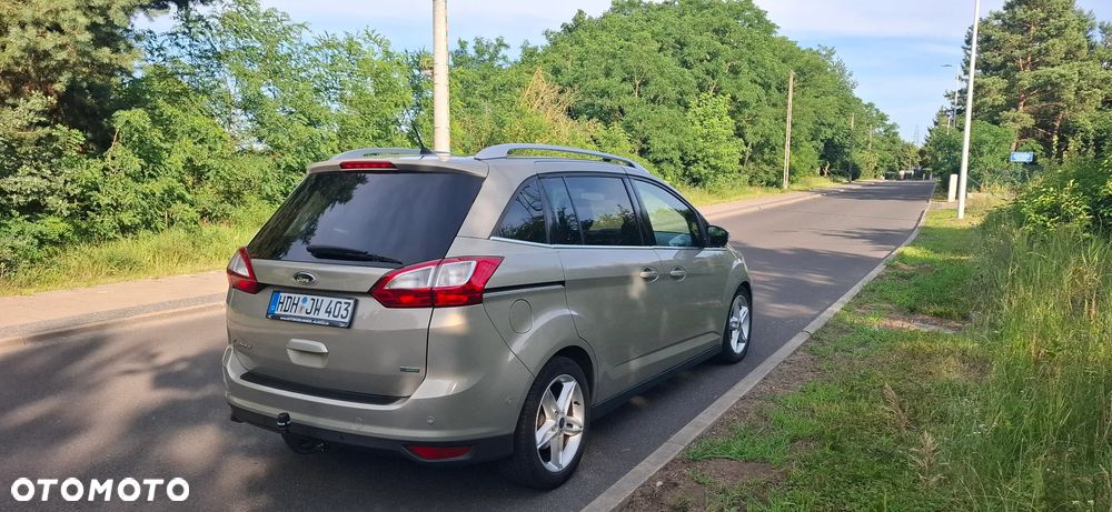 Ford Grand C-MAX - 5