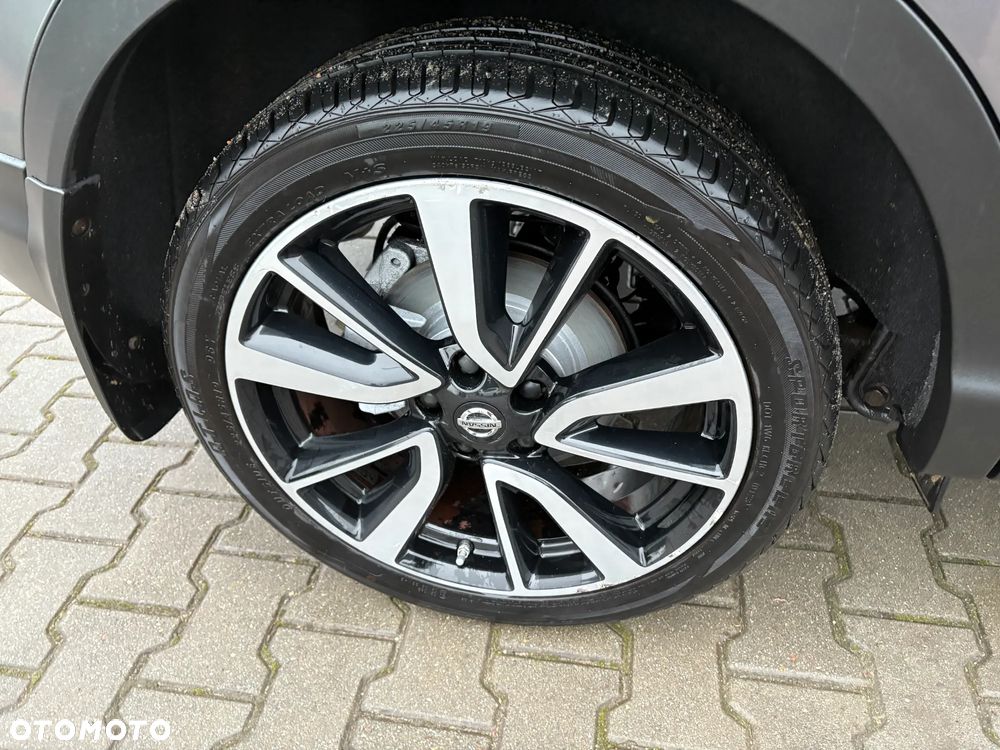 Nissan Qashqai 1.2 DIG-T TEKNA+ - 14