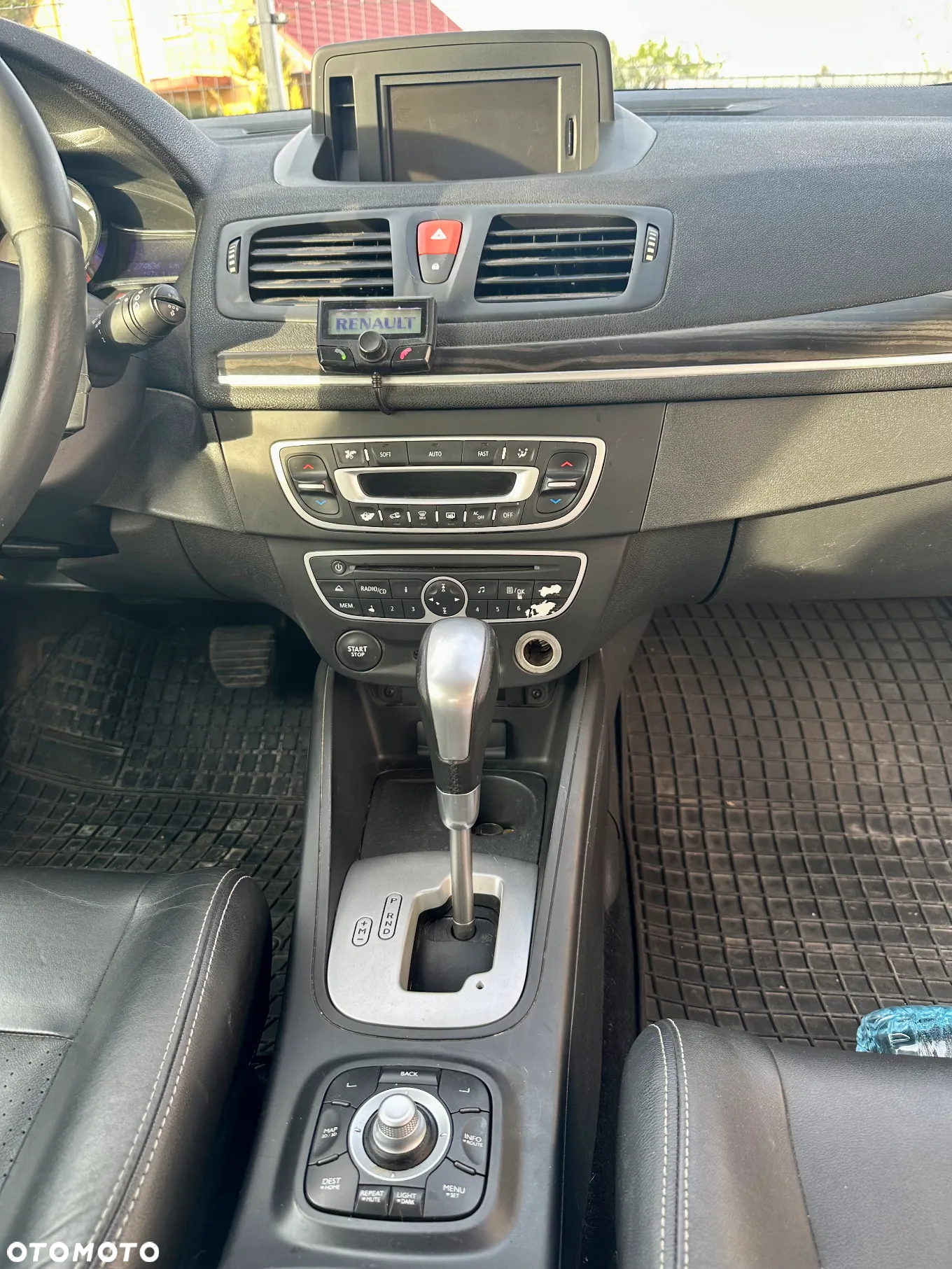 Renault Megane 2.0 16V Bose Edition CVT - 15