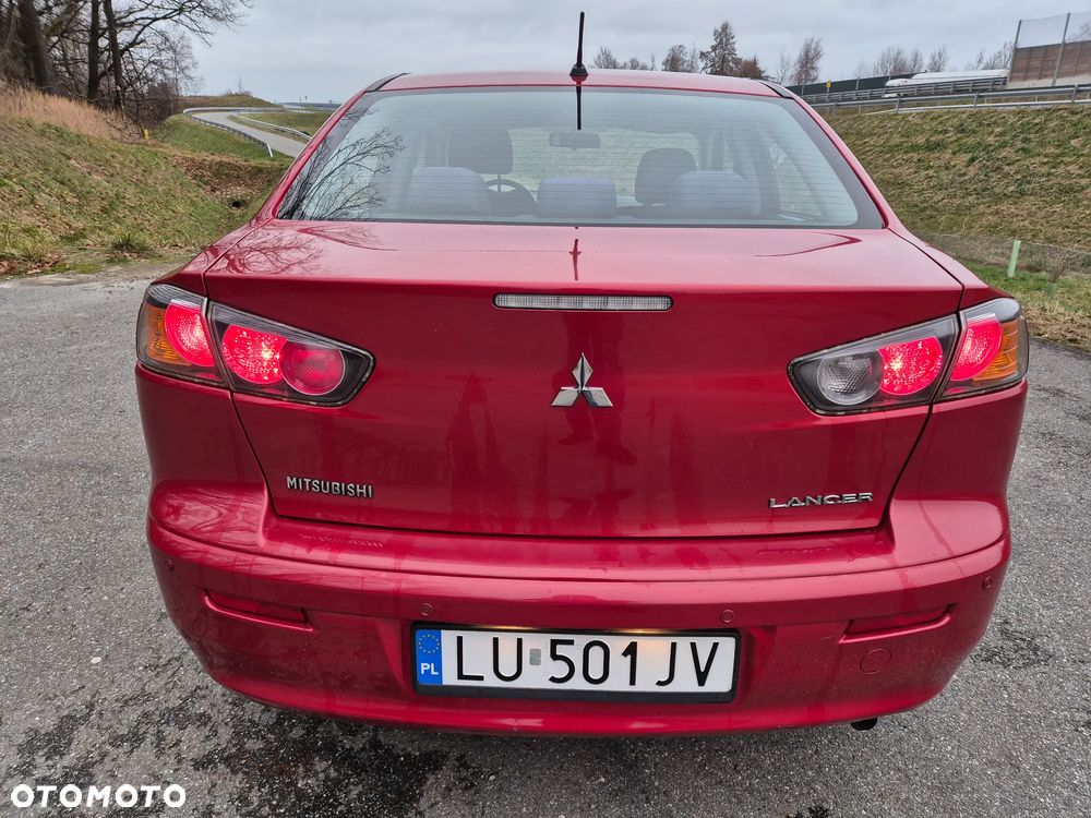 Mitsubishi Lancer 1.6 Invite - 6