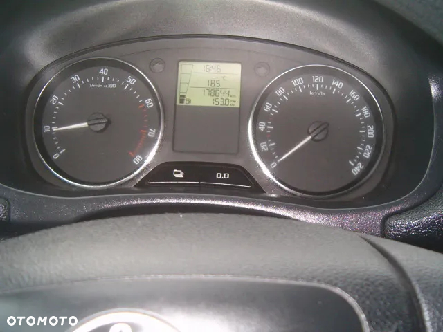 Skoda Fabia - 17