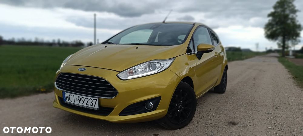 Ford Fiesta 1.0 EcoBoost STart-Stop Titanium - 2