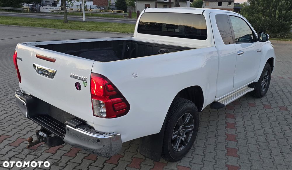 Toyota Hilux 4x4 Extra Cab Duty Comfort - 21