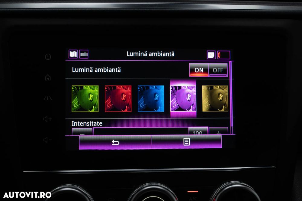 Renault Kadjar BLUE dCi 115 EDC BOSE EDITION - 30