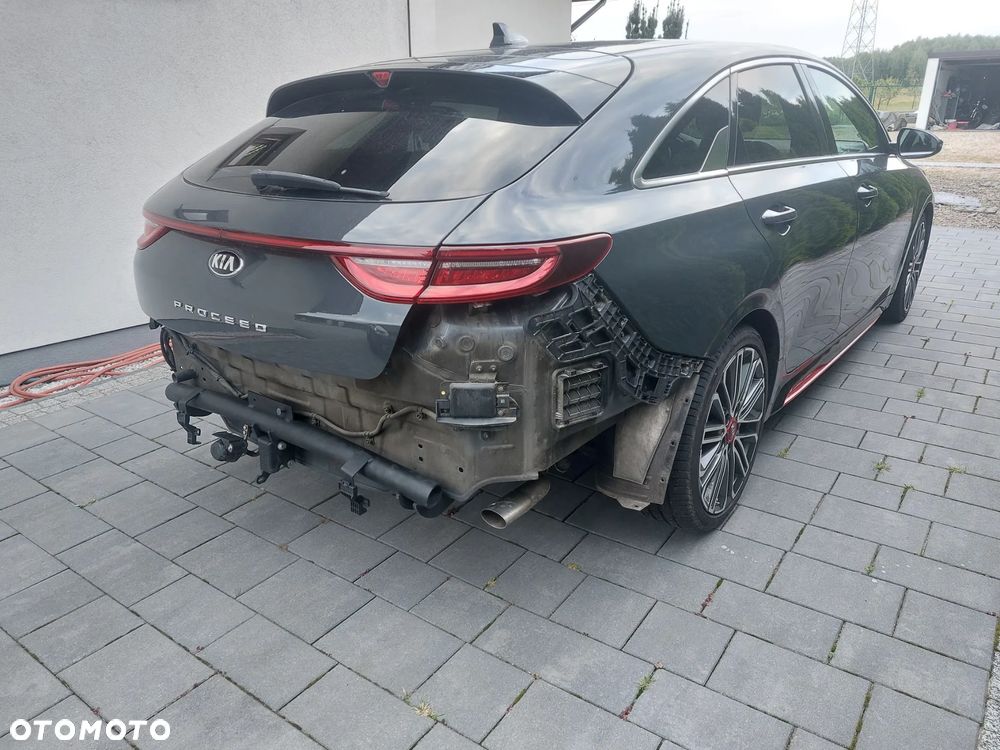Kia ProCeed 1.6 T-GDI DCT7 OPF GT - 7