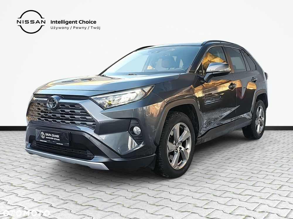 Toyota RAV4 - 1