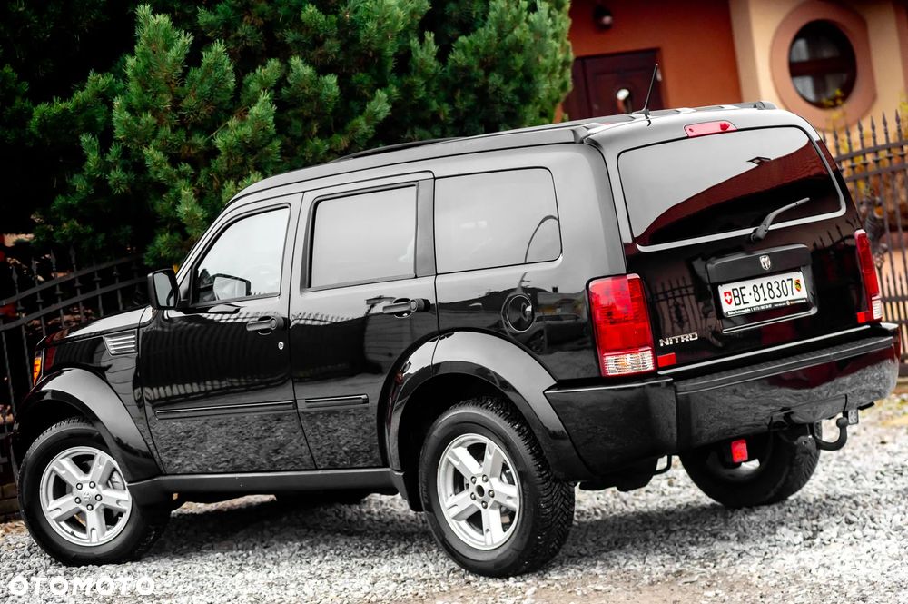 Dodge Nitro 3.7 V6 SLT - 10