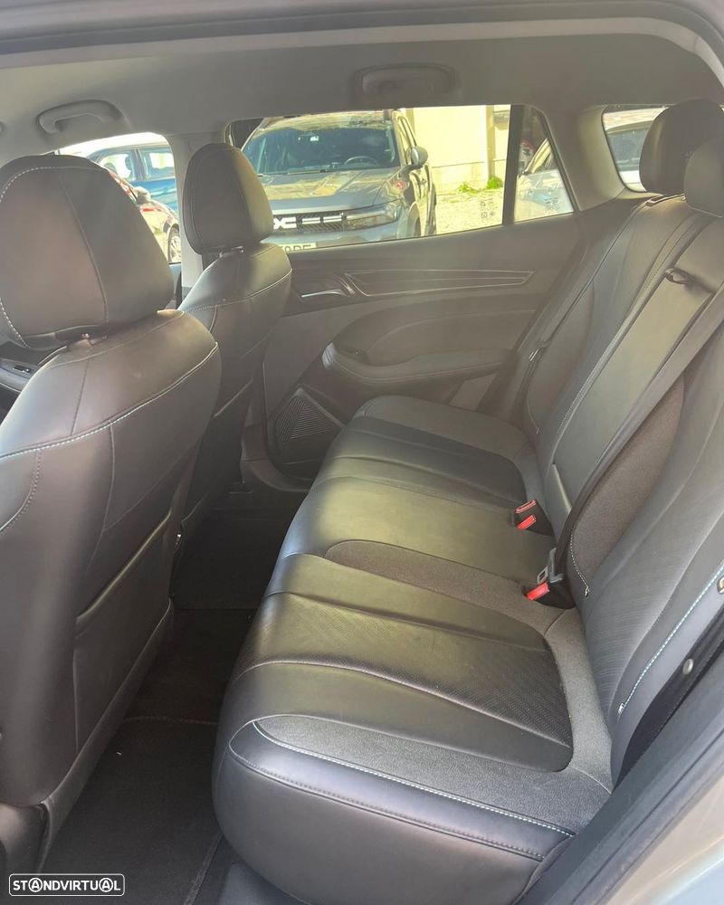 MG MG5 5 Standard Luxury - 11