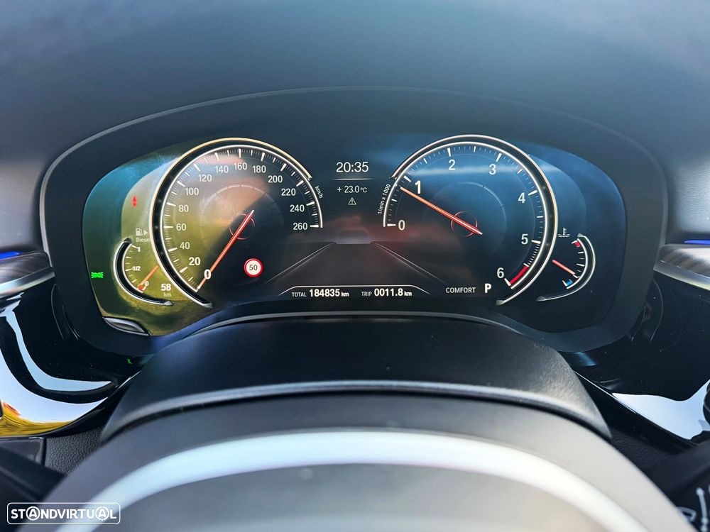 BMW 520 d Aut. M Sport Edition - 12