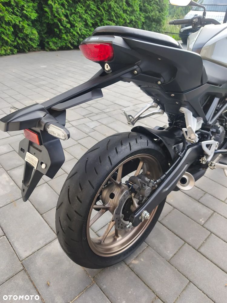 Honda CB - 4