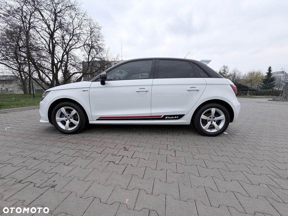 Audi A1 Sportback 1.2 TFSI S line edition m S line Sportpaket - 2
