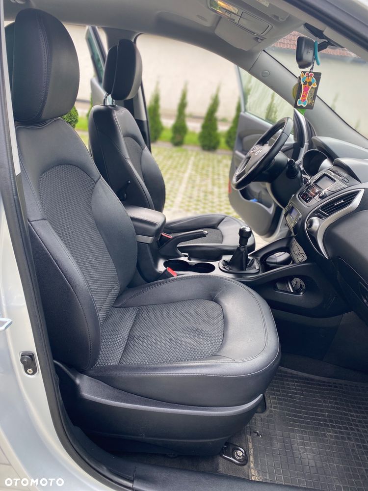 Hyundai ix35 2.0 4WD Premium - 13