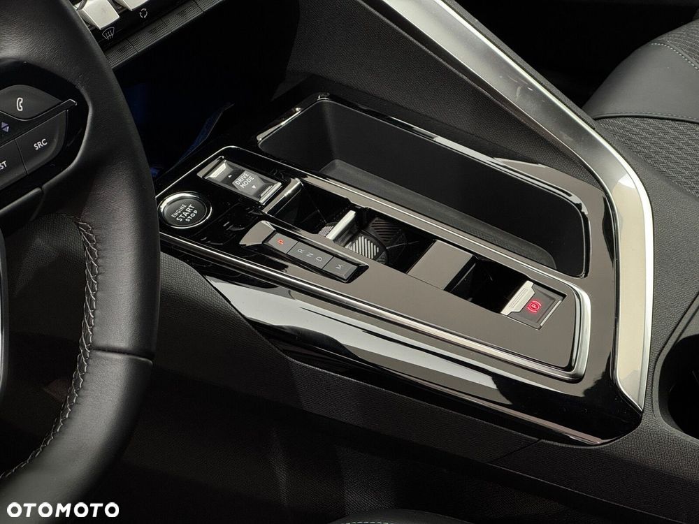 Peugeot 3008 1.2 PureTech Allure Pack S&S EAT8 - 9