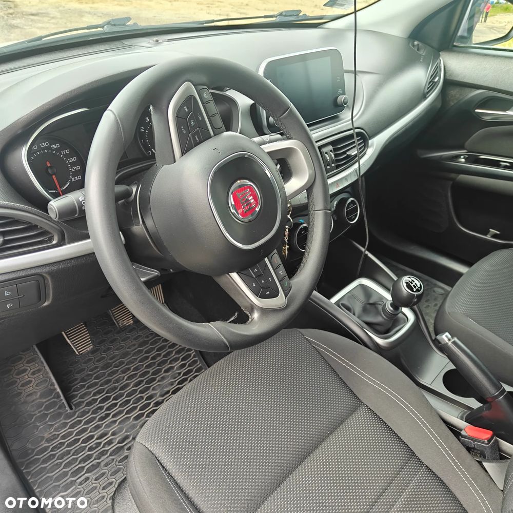 Fiat Tipo 1.4 16V Lounge - 16