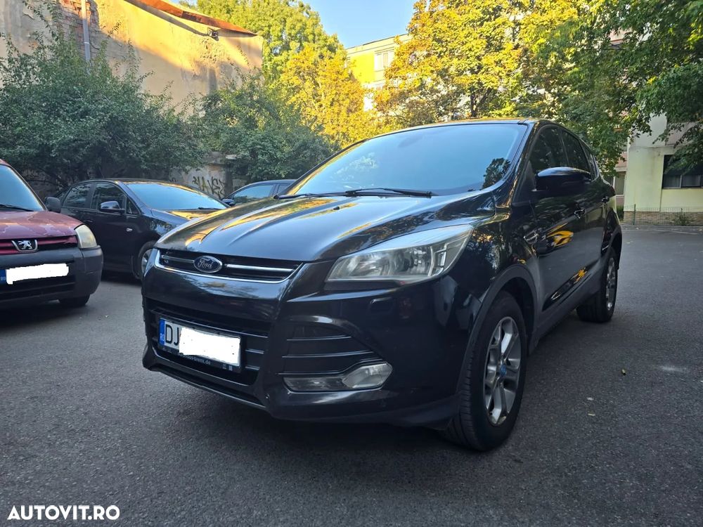Ford Kuga 2.0 TDCi Powershift 4WD Trend - 3
