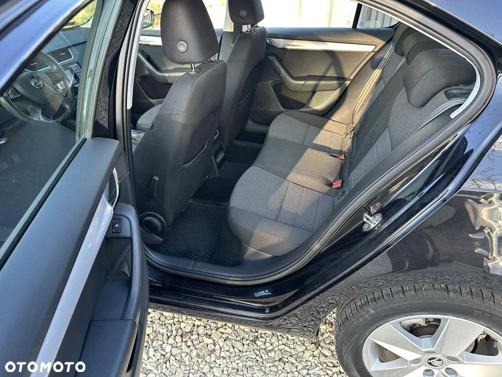Skoda Octavia 1.4 TSI Ambition - 13