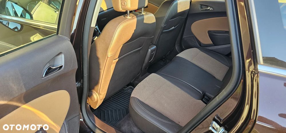 Opel Astra 1.4 T Cosmo EU6 - 20