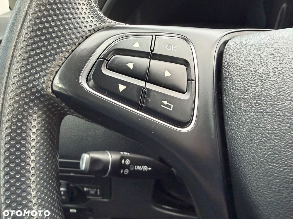 Mercedes-Benz Vito - 27