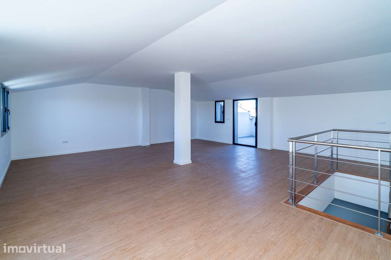 T2 Duplex Novo com 2 Suites, Estacionamentos, Terraços, em Aveiro. - Grande imagem: 5/35