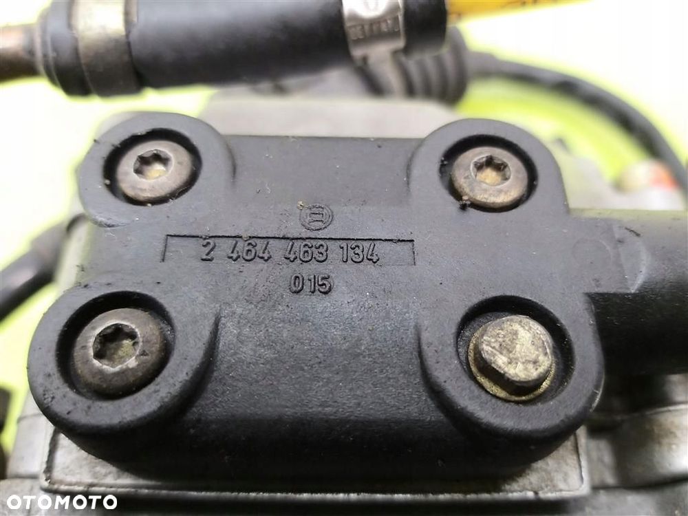 Pompa wtryskowa Audi 80 B4 1991-1995  1.9TDI 90KM BOSCH 028130109L - 3