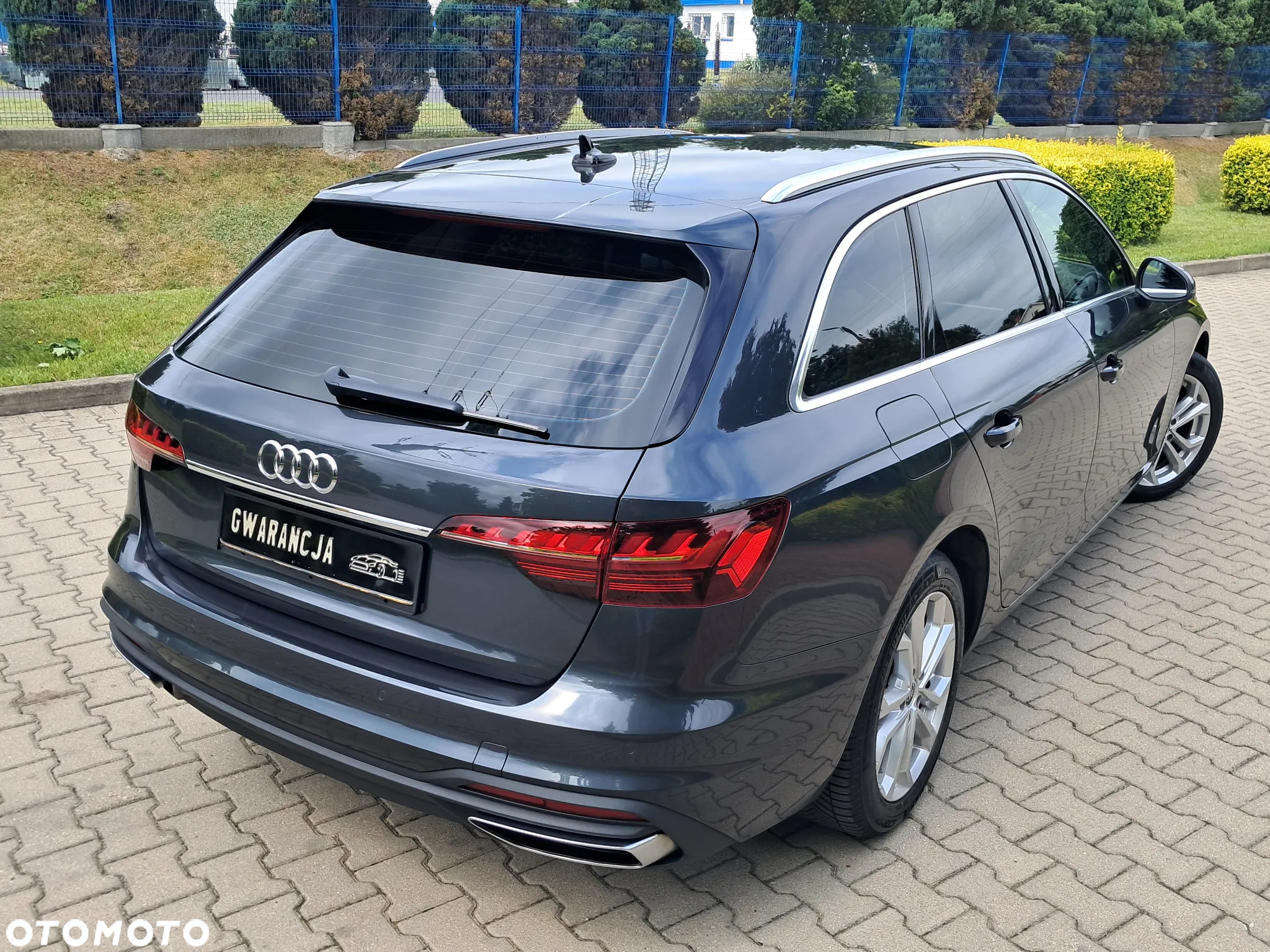 Audi A4 Avant 35 TDI S tronic design - 10