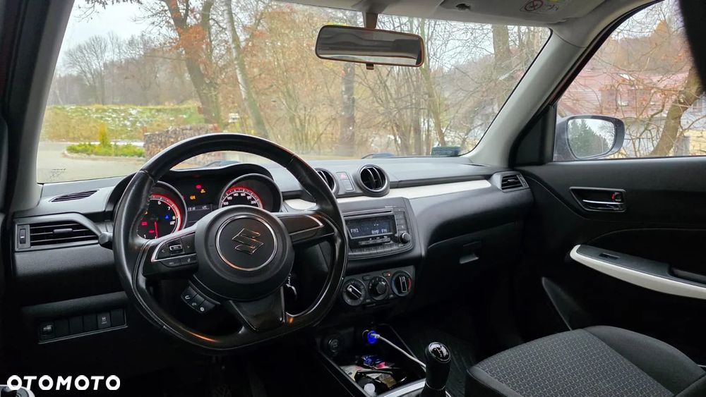 Suzuki Swift 1.2 Premium - 14