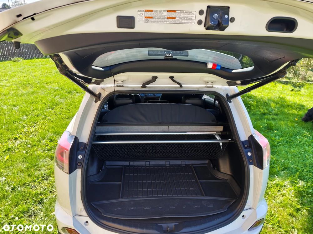 Toyota RAV4 Hybrid Prestige 4x2 - 8