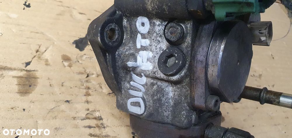Pompa wtryskowa paliwa Fiat Ducato III 2.2 JTD 6C1Q-9B395-AB - 9