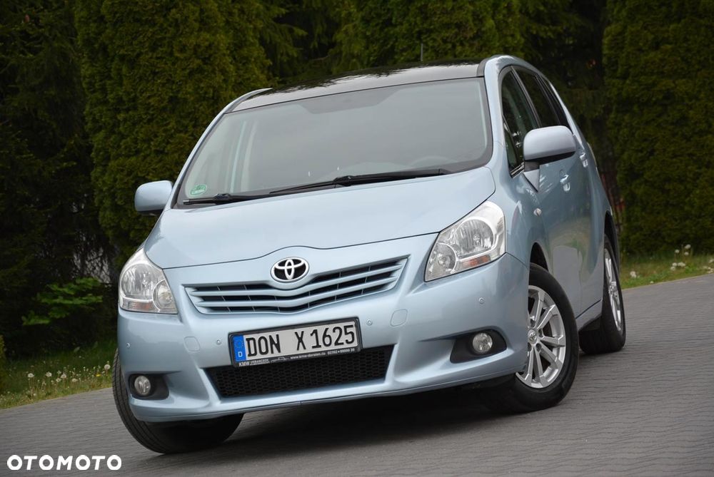 Toyota Verso 2.0 D-4D Premium - 4