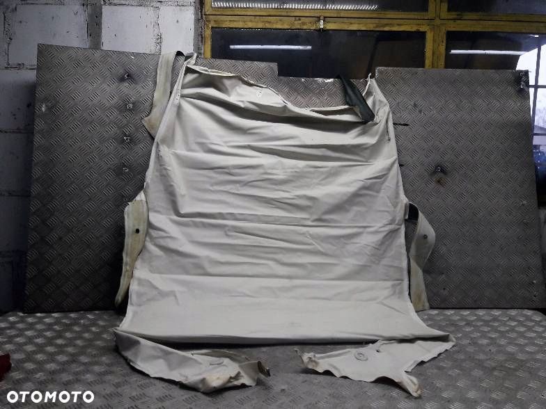 KOMPLETNE WNĘTRZE  KOKPIT KIEROWNICA BOCZKI FOTELE VOLKSWAGEN JETTA I - 8