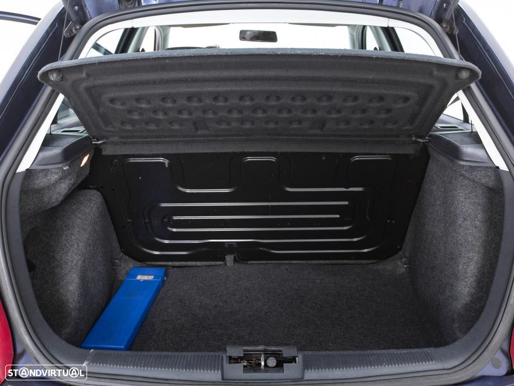 Skoda Fabia - 11
