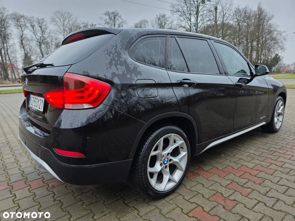 BMW X1 sDrive16d xLine - 16
