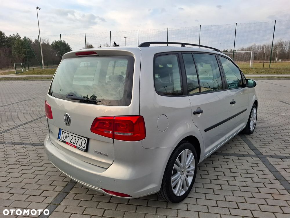 Volkswagen Touran - 7